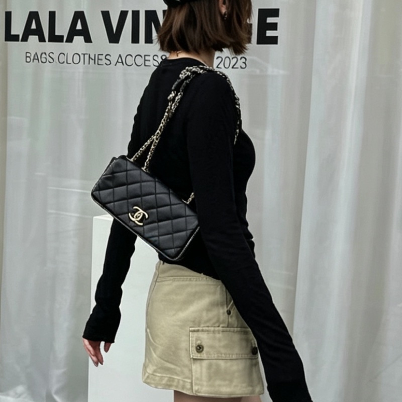 CHANEL香奈兒黑金毛尼菱格滾邊法棍包稀有款難得釋出⚠️-26