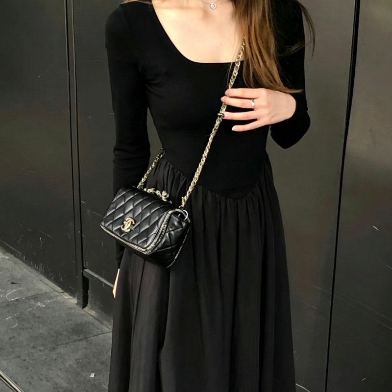 CHANEL香奈兒黑金毛尼菱格滾邊法棍包稀有款難得釋出⚠️-28