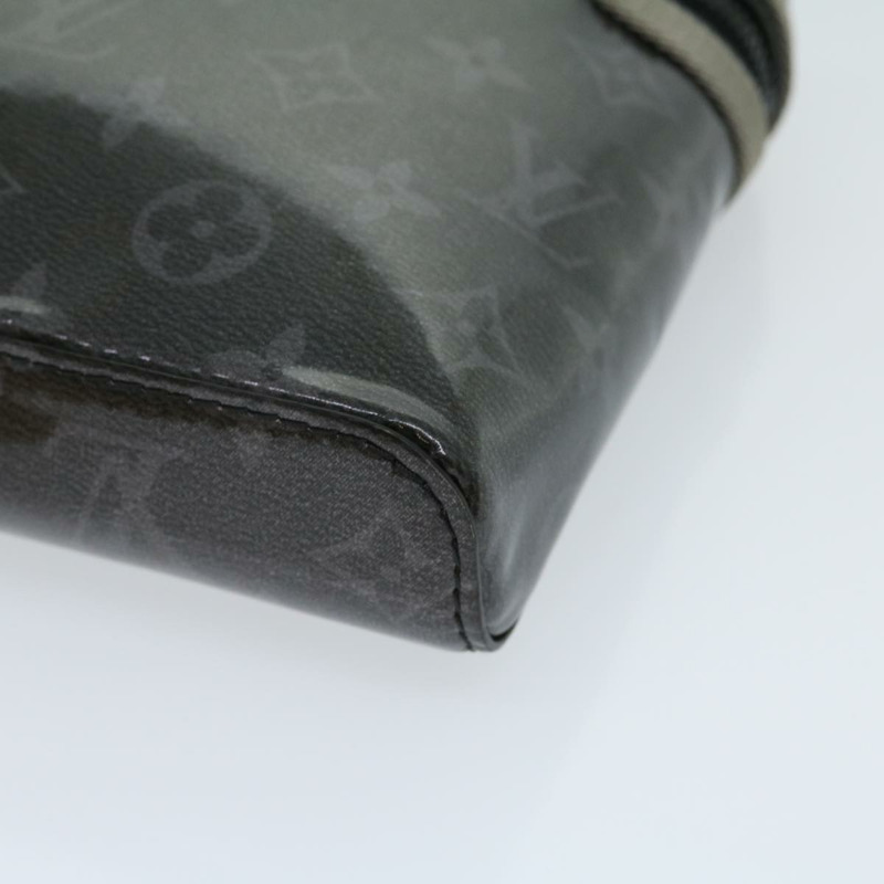 【日本直送】路易威登 (LOUIS VUITTON) Eclipse Glaze Messenger PM 肩背包 灰色 M52218 LV Auth 30549SAV-13