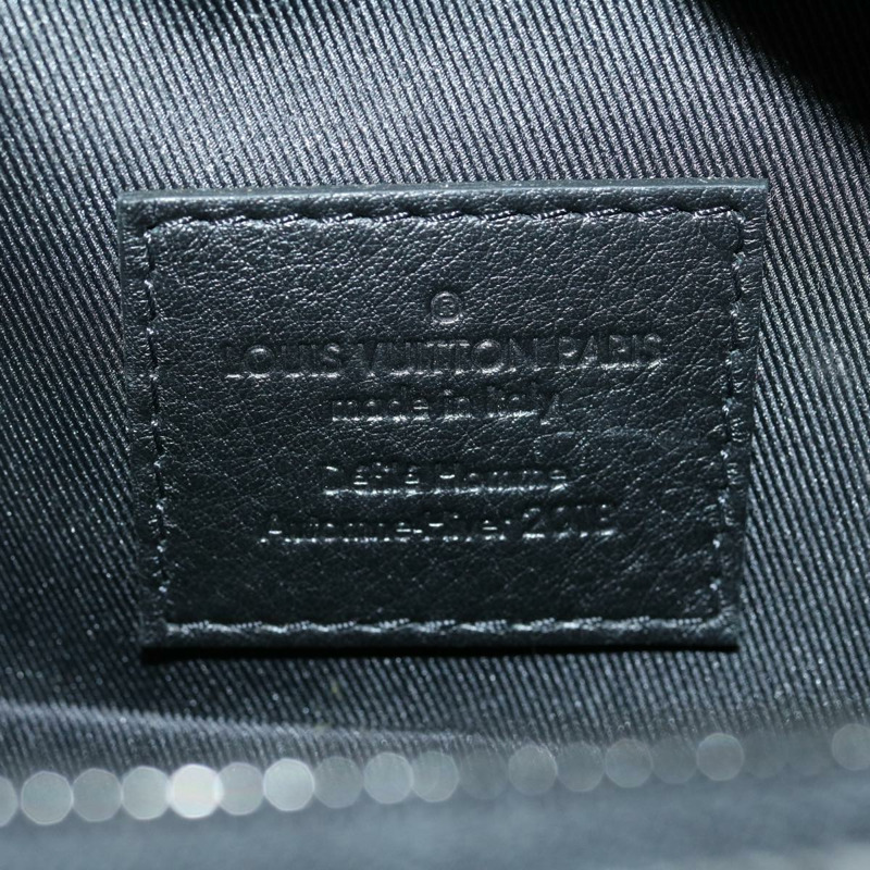 【日本直送】路易威登 (LOUIS VUITTON) Eclipse Glaze Messenger PM 肩背包 灰色 M52218 LV Auth 30549SAV-18