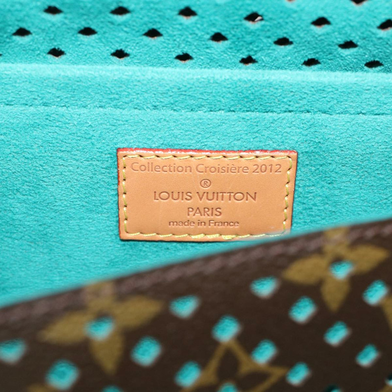 【日本直送】路易威登 Monogram Perfo Saumur 30 肩背包 M93998 LV 正品 49620SAV-24