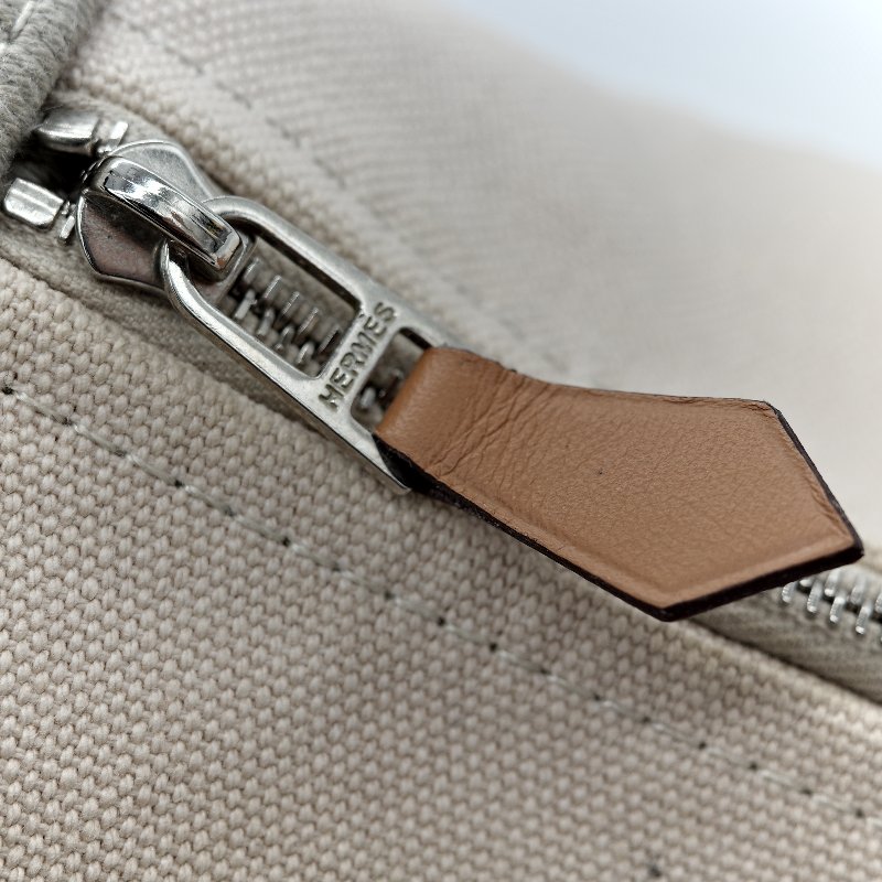 Hermès 愛馬仕 Trousse Bride A Brac 米色 帆布 拉鍊 手提 盥洗包 飯盒包-14