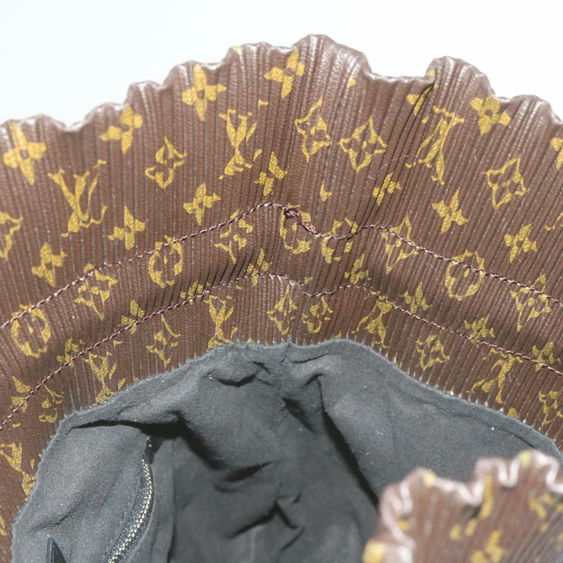 【日本直送】路易威登 Monogram Explorer MM 肩背包 M42545 LV 正品 66240SAV-21