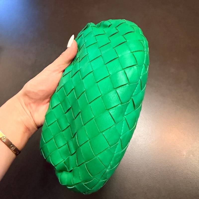 BOTTEGA VENETA 小牛皮 MINI Jodie 手提包 Bv綠-8