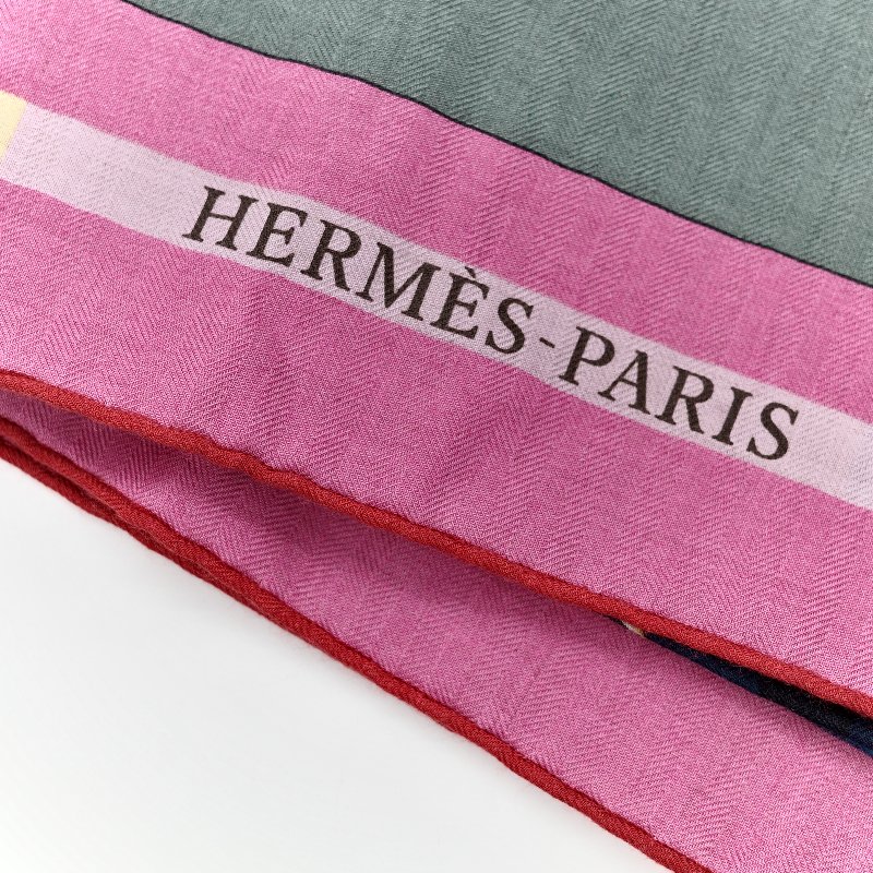 Hermès 愛馬仕 Voitures en Equilibre 絲巾-3