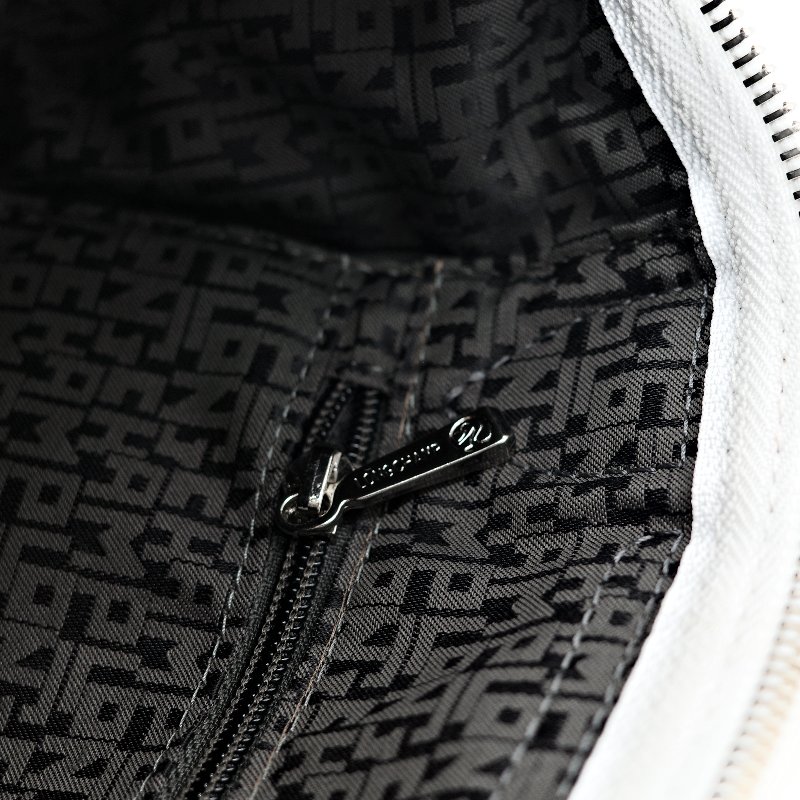 Longchamp x Pokémon 聯名系列 皮卡丘 白色 牛皮 手提包 托特包-12