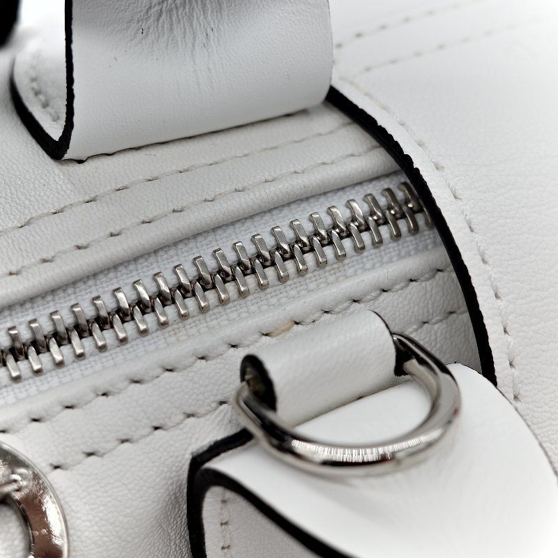 Longchamp x Pokémon 聯名系列 皮卡丘 白色 牛皮 手提包 托特包-18