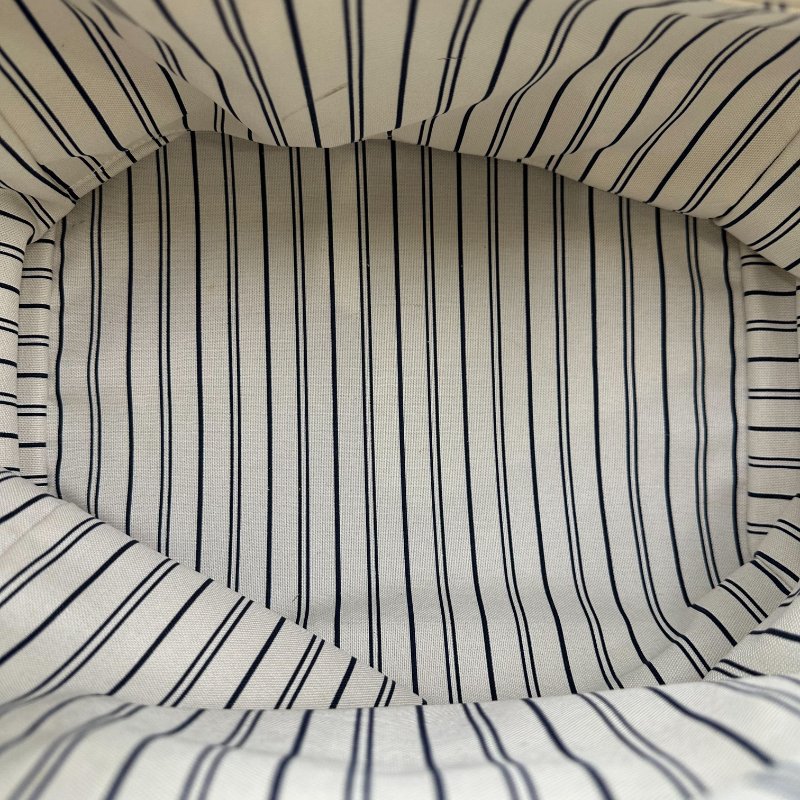 【美收精品】Louis Vuitton M93411 白色壓紋皮革肩背斜背兩用包 C-354【隔月月中將轉賣至日本 上架期限30天】-9