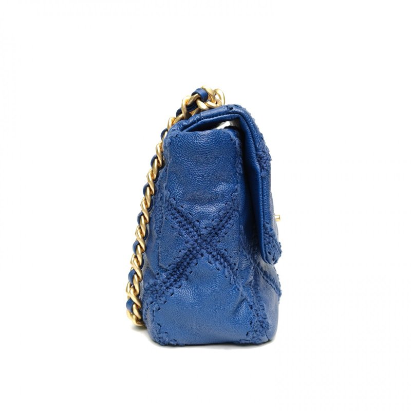 CHANEL 19BAG口蓋包中號藍色牛皮31開金銀扣菱格縫線肩背包-3