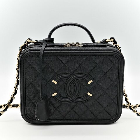 Chanel 香奈兒 浮雕Logo Vanity Case 手提包 斜背包 化妝包 化妝箱 黑金 荔枝皮