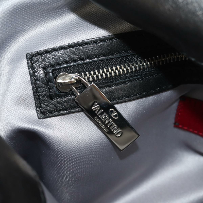【日本直送】華倫天奴 (VALENTINO) 手提包，黑色銀色真皮，正品，貨號 152881A-22