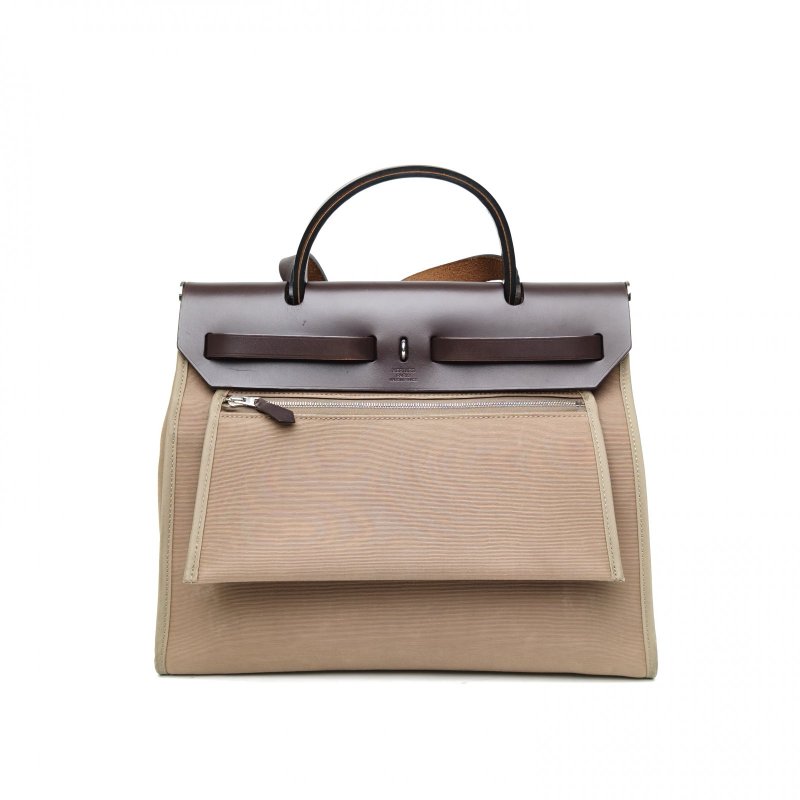 HERMES Herbag31大象灰拼烏木色帆布/牛皮T刻銀扣肩背包-2