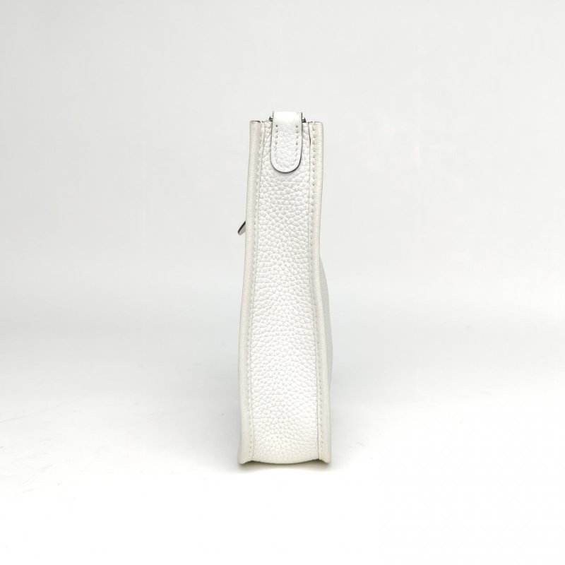 HERMES EvelyneMini160U新白色TC皮W刻銀扣肩背包-1