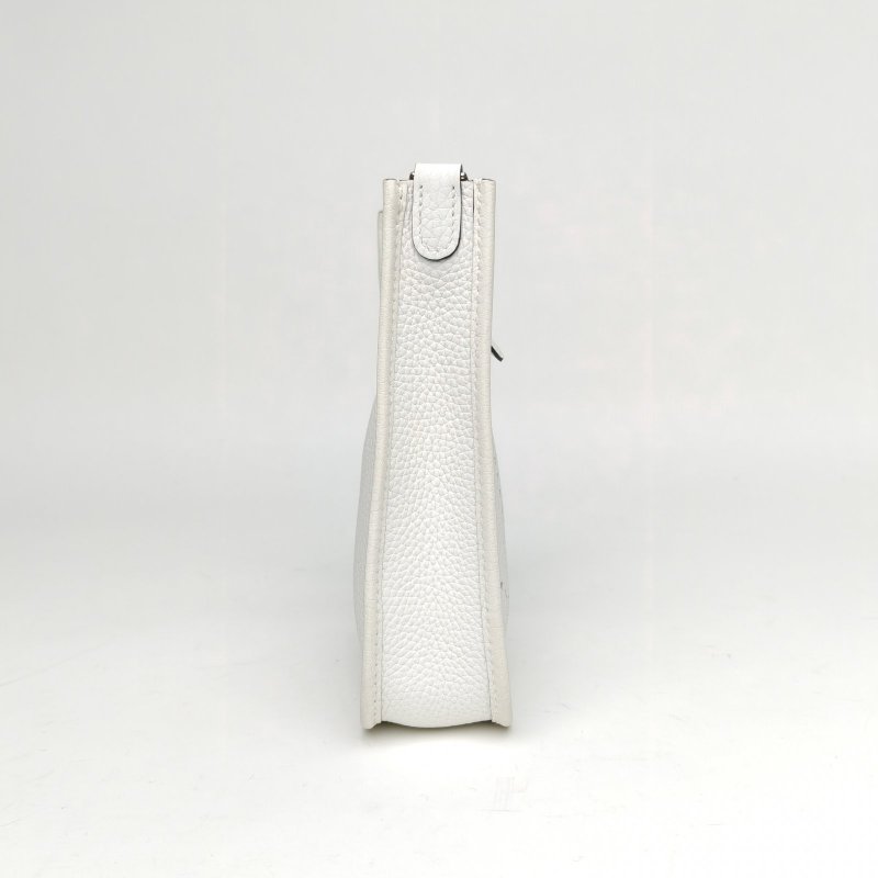 HERMES EvelyneMini160U新白色TC皮W刻銀扣肩背包-3