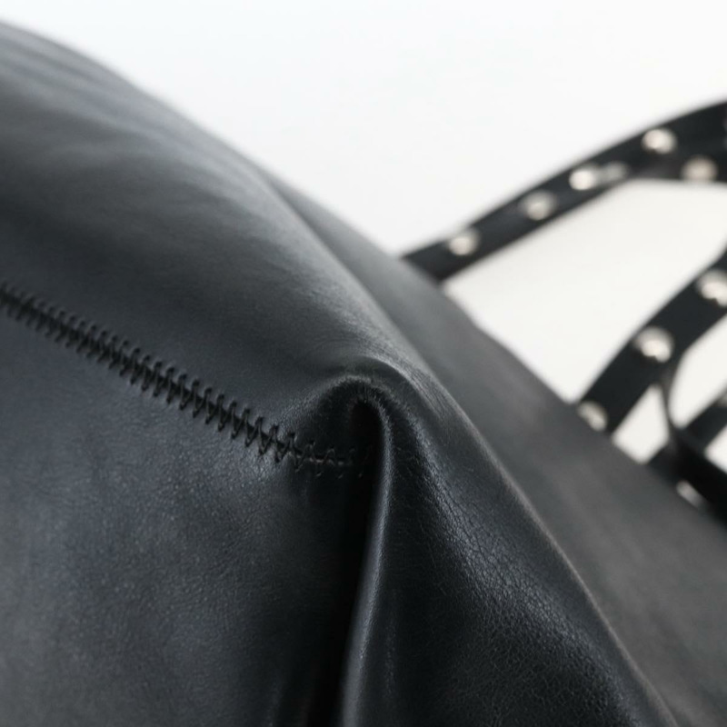 【日本直送】CELINE 鉚釘手提包 皮革 黑色 銀色 Auth mr2054-14