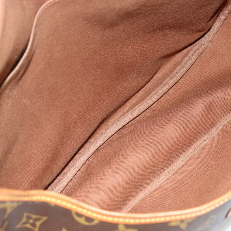 【日本直送】路易威登 Monogram Saumur 43 肩背包 M42252 LV Auth 166833A-10