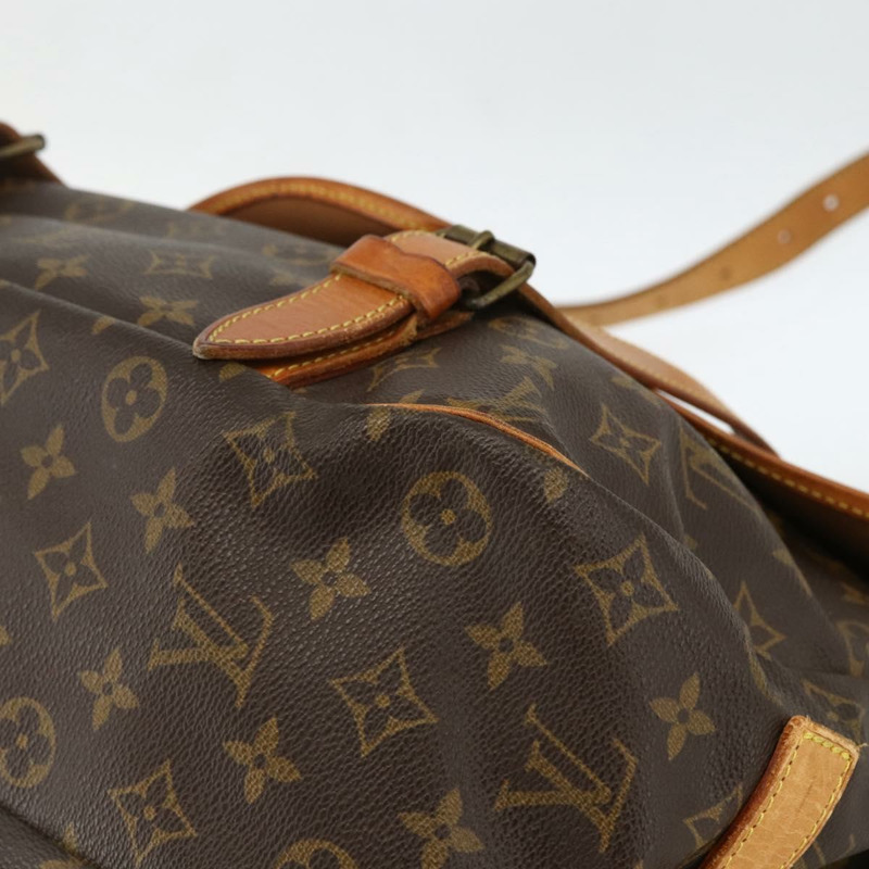 【日本直送】路易威登 Monogram Saumur 43 肩背包 M42252 LV Auth 166833A-13