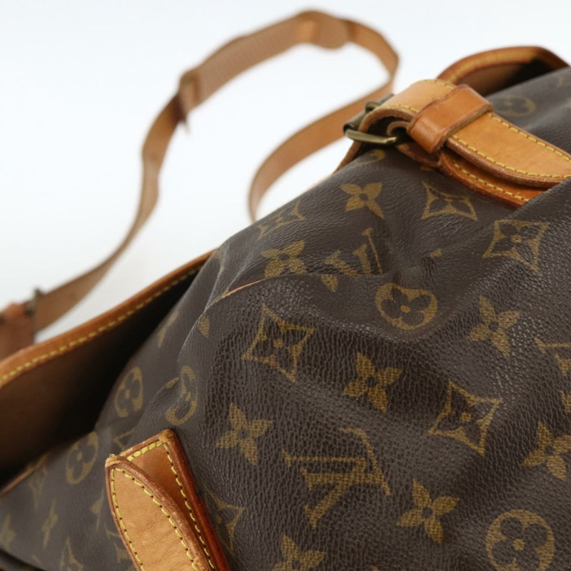 【日本直送】路易威登 Monogram Saumur 43 肩背包 M42252 LV Auth 166833A-14