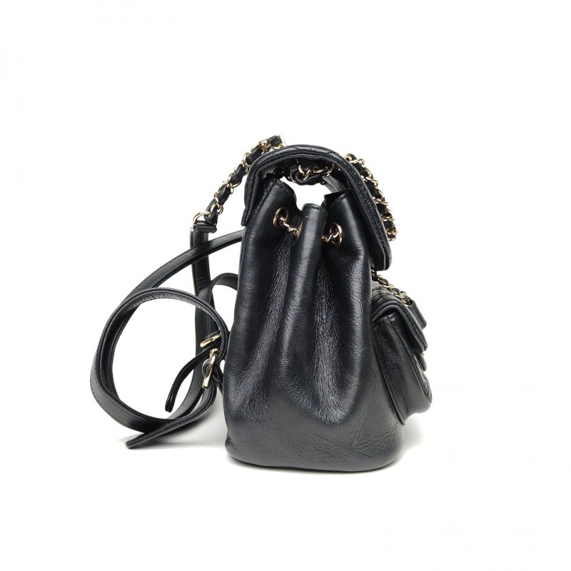 CHANEL Duma抽繩口蓋雙肩包單口袋小號黑色牛皮晶片淺金扣肩背包-3