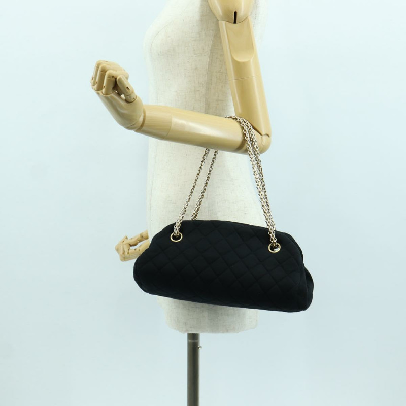 【日本直送】香奈兒 (CHANEL) Matelasse 鏈條肩背包，黑色金色 CC 標誌，貨號 168322V-26