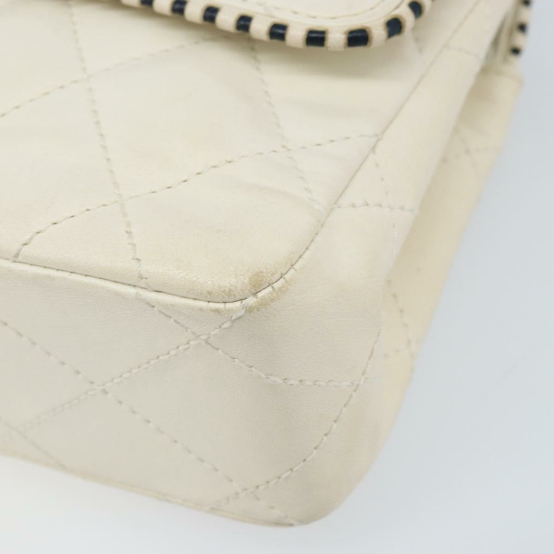 【日本直送】香奈兒 Matelasse 25 鏈條肩背包 白色 皮革 金色 CC 標誌 Auth 168320V-8