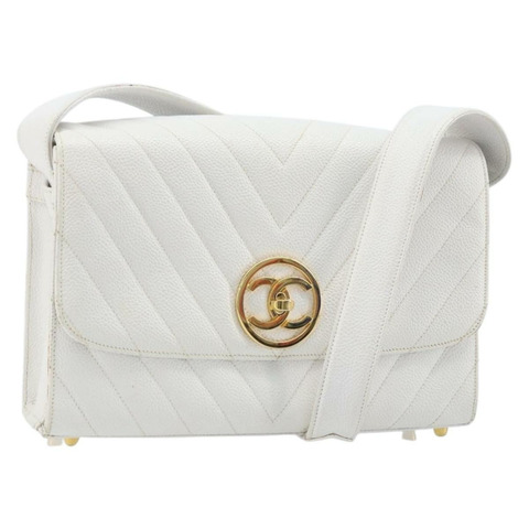 香奈兒 V 字縫線肩背包，魚子醬紋白金雙 C 標誌，正品編號 173438V