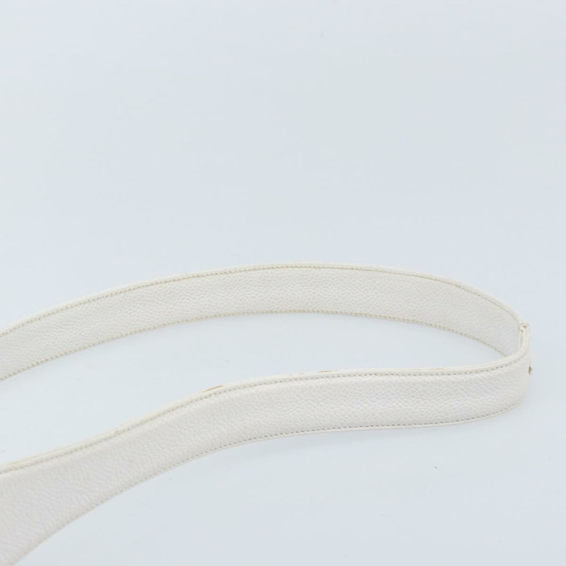 【日本直送】香奈兒 V 字縫線肩背包，魚子醬紋白金雙 C 標誌，正品編號 173438V-13