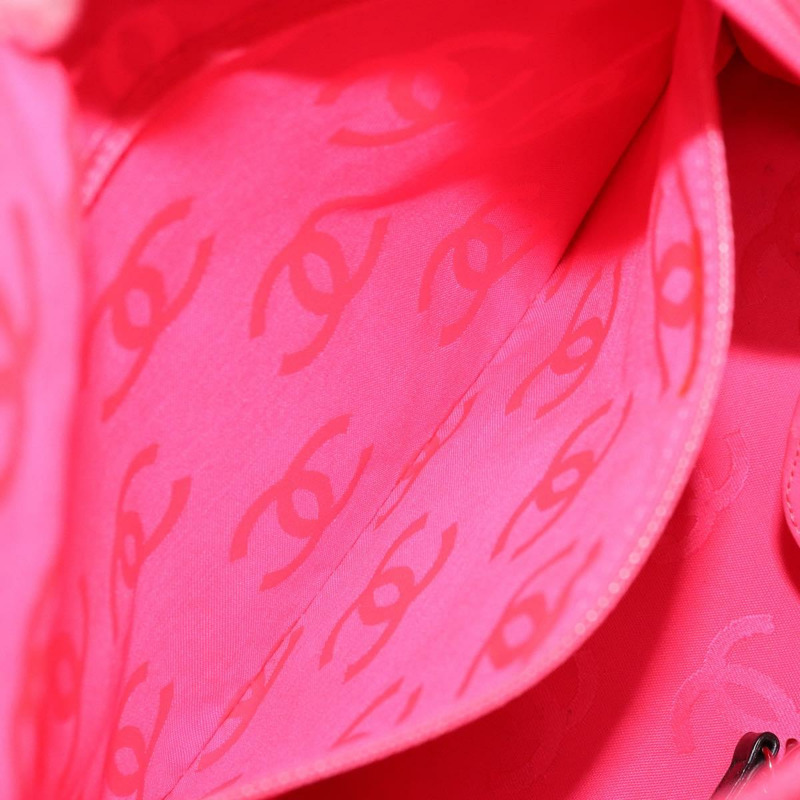 【日本直送】香奈兒 Cambon 系列絎縫托特包，羊皮材質，黑色銀色雙C標誌，正品編號 173305SAM-20