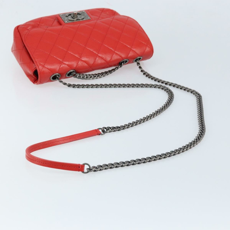 【日本直送】香奈兒 Matelasse 25 鏈條肩背包 小牛皮 紅色 CC 標誌 Auth 173308V-6