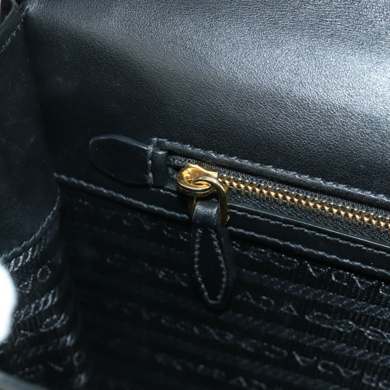 【日本直送】PRADA 灰色金色皮革肩背包，正品編號 173314V-24