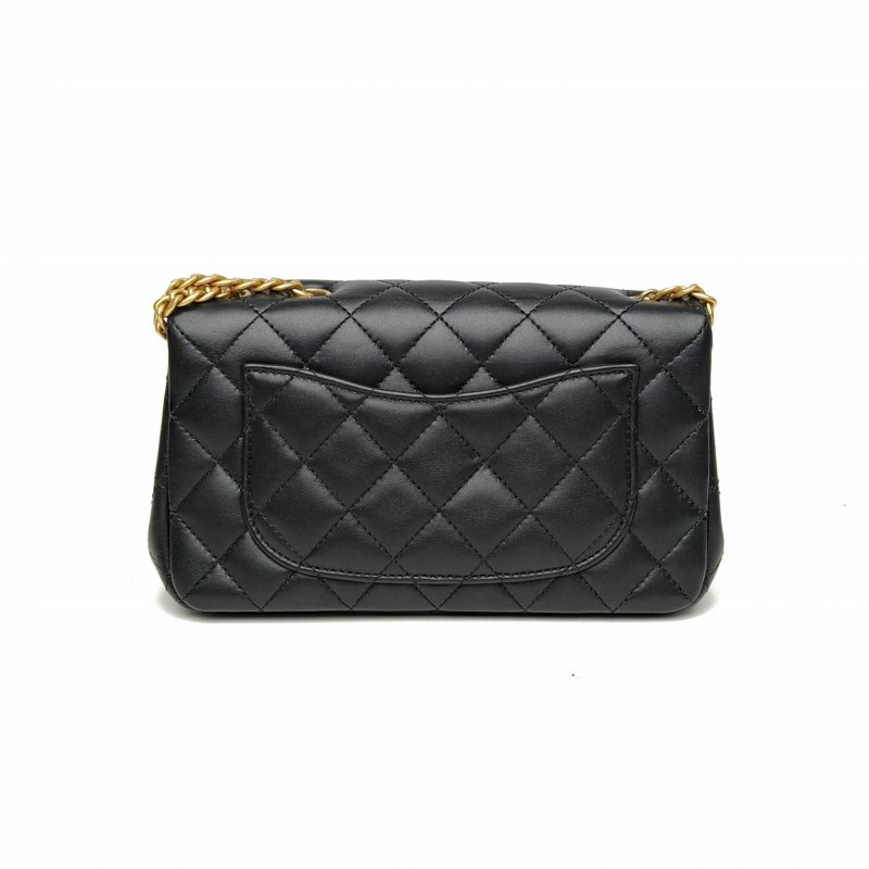 CHANEL 23SCF口蓋包大Mini黑色羊皮晶片金扣山茶花調節扣肩背包-2