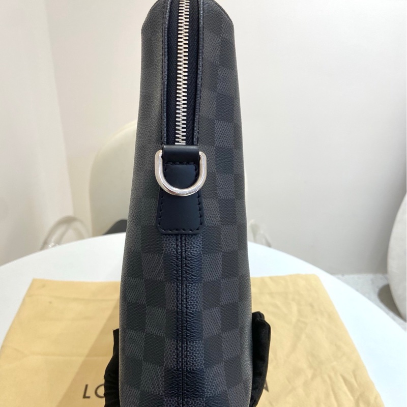 99新Louis Vuitton路易威登Damier Graphite棋盤格公文包  尺寸：36-4