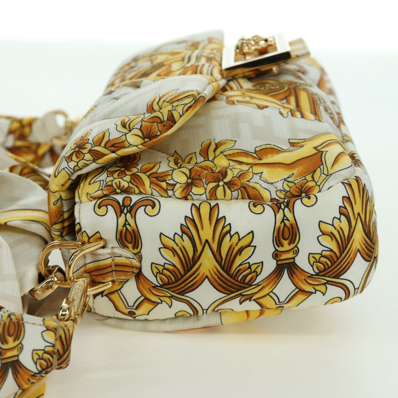 【日本直送】FENDI Zucca 帆布 Fenderche VERSACE Mamma Baguette 包款白色正品 173367SAM-2