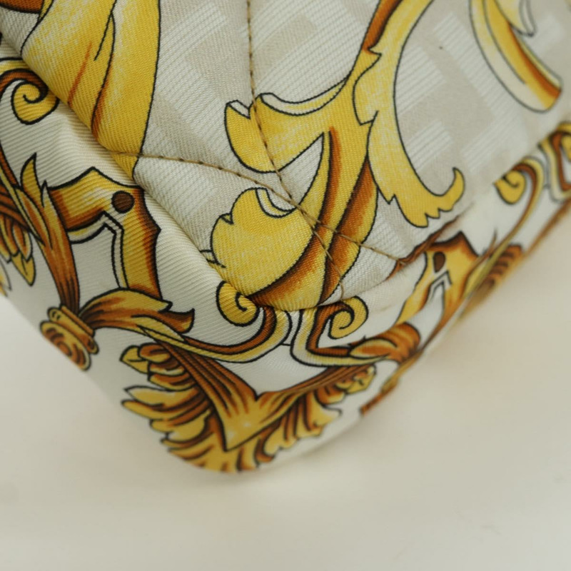 【日本直送】FENDI Zucca 帆布 Fenderche VERSACE Mamma Baguette 包款白色正品 173367SAM-17