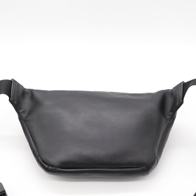 FENDI 黑色 腰包-4