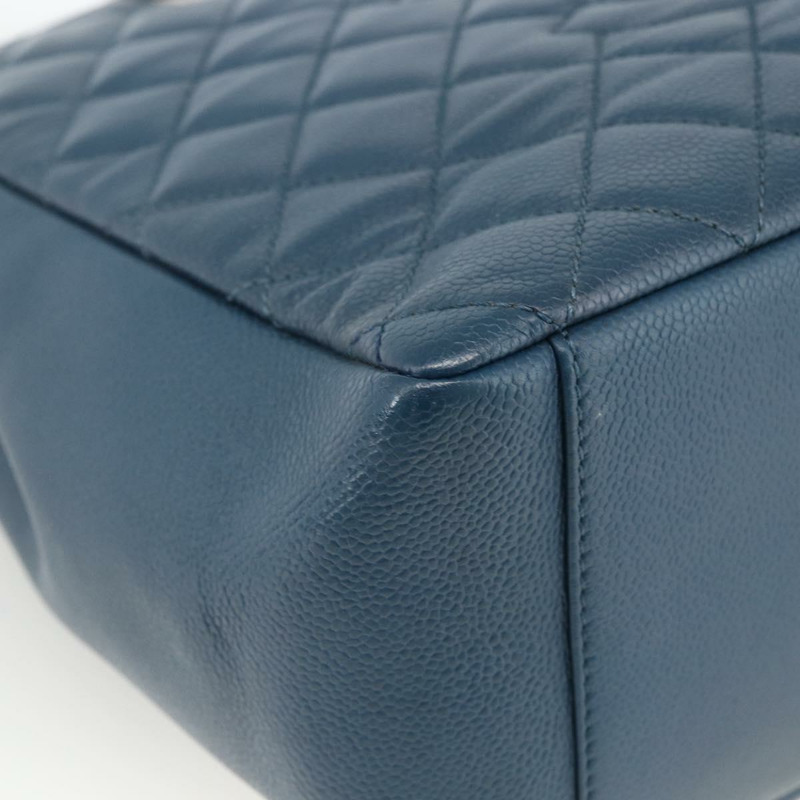 【日本直送】香奈兒 (CHANEL) 菱格紋鏈條肩背包，魚子醬紋皮革，藍色，銀色雙C標誌，正品 ARZ343SAV-13