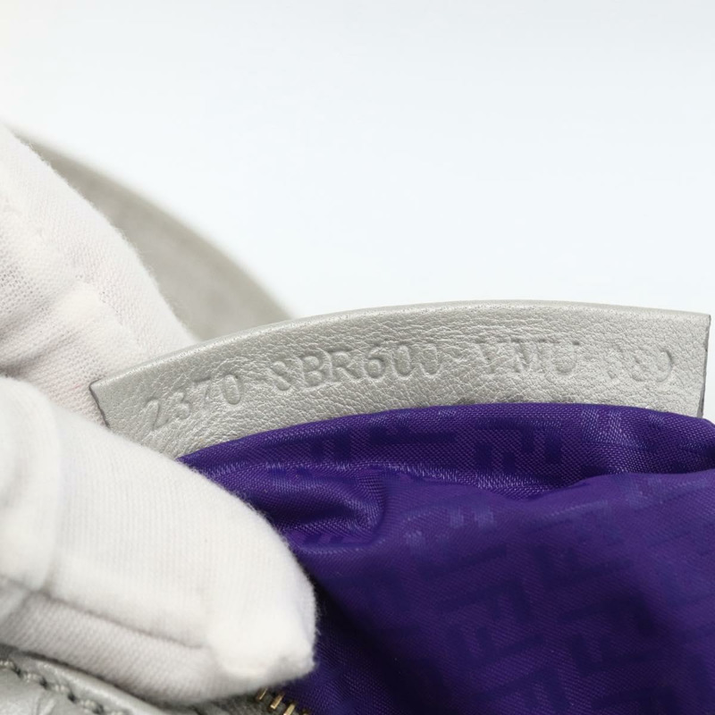 【日本直送】FENDI Mamma Baguette 肩背包 皮革 銀色 金色 正品 174143V-10