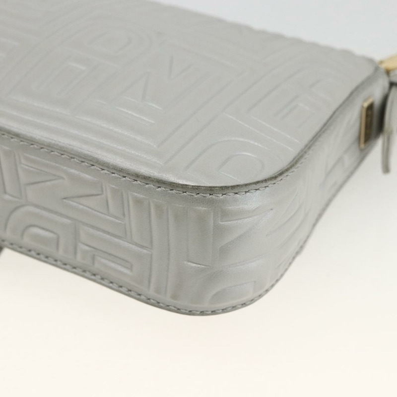 【日本直送】FENDI Mamma Baguette 肩背包 皮革 銀色 金色 正品 174143V-14