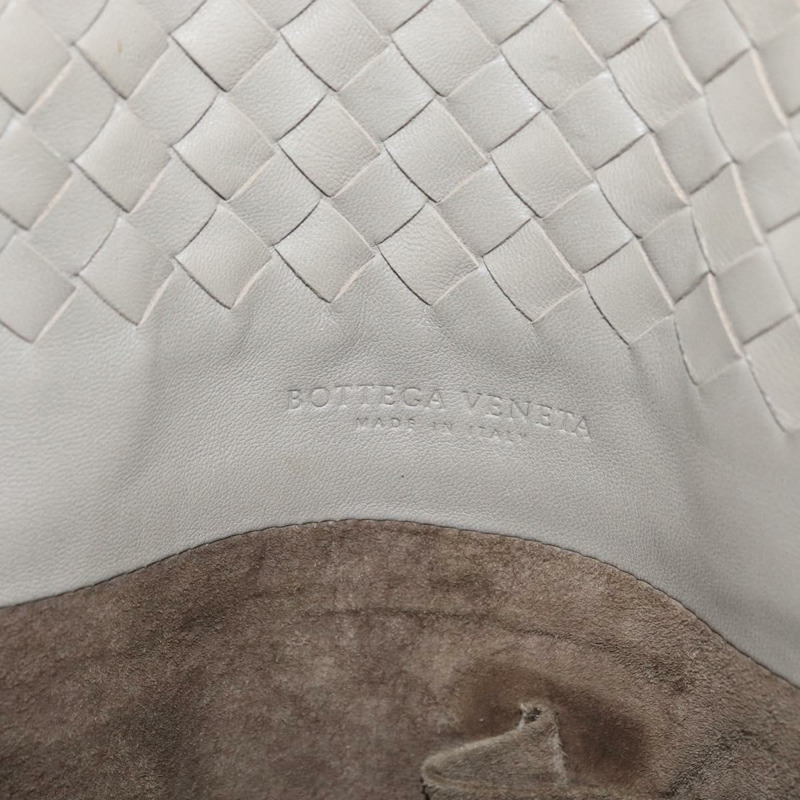 【日本直送】BOTTEGA VENETA INTRECCIATO 手袋皮革米色正品 am10978V-16