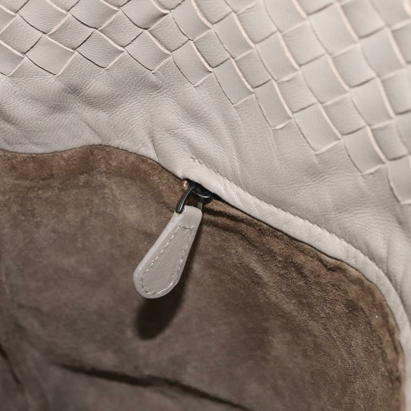 【日本直送】BOTTEGA VENETA INTRECCIATO 手袋皮革米色正品 am10978V-19