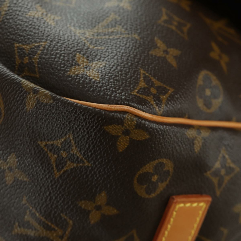 【日本直送】路易威登 Monogram Saumur 35 肩背包 M42254 LV Auth am11030V-17