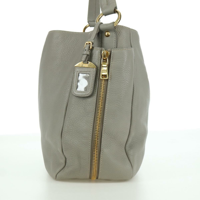 【日本直送】PRADA 灰色金色皮革肩背包 正品 ARZ570V-2