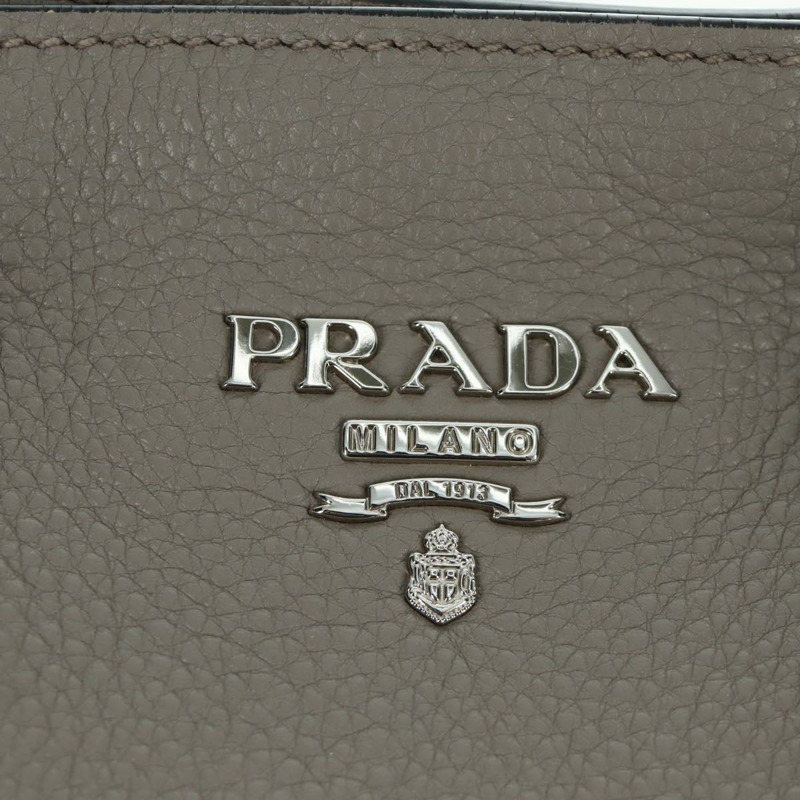 【日本直送】PRADA 灰色銀色皮革手提包 正品 ARZ581V-21