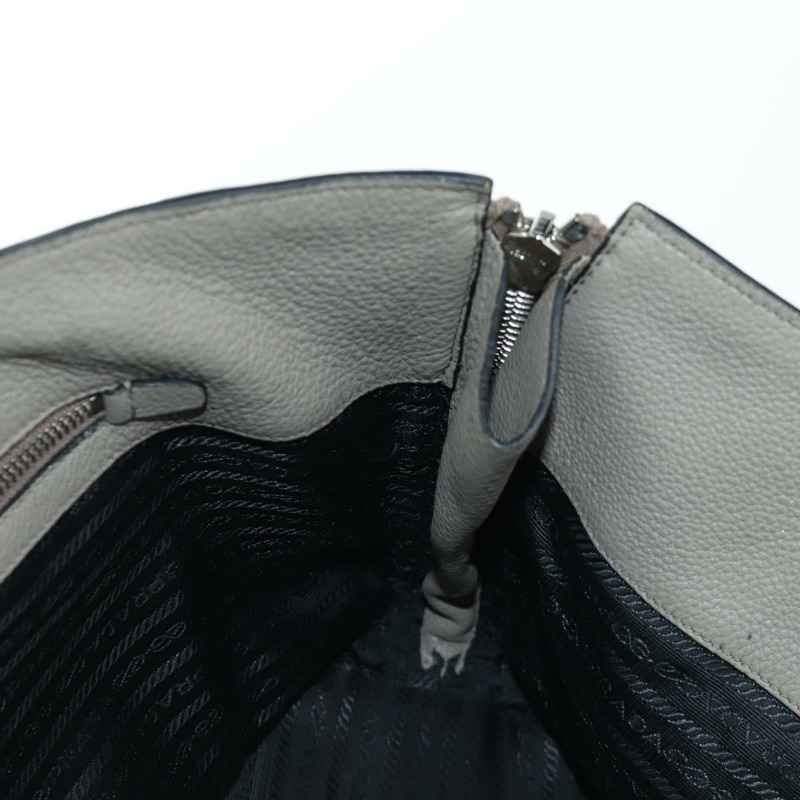 【日本直送】PRADA 灰色銀色皮革手提包 正品 ARZ581V-23