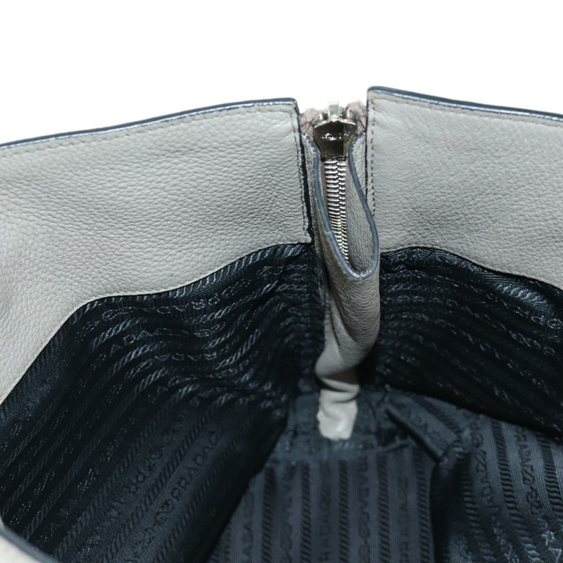 【日本直送】PRADA 灰色銀色皮革手提包 正品 ARZ581V-24