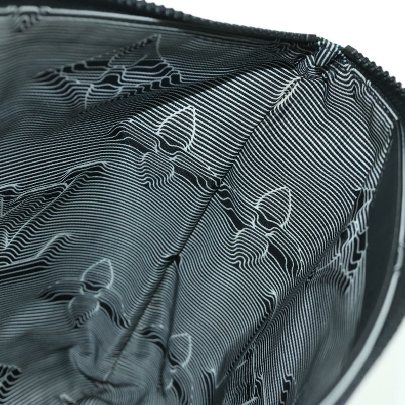 【日本直送】路易威登 手拿包雙麵包尼龍多色 M68777 LV 正品 LNZ761SAM-17