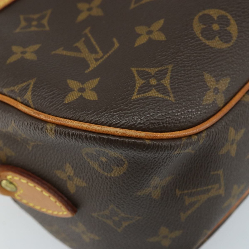 【日本直送】路易威登 Monogram Blois 肩背包 M51221 LV 正品 ep13776-14