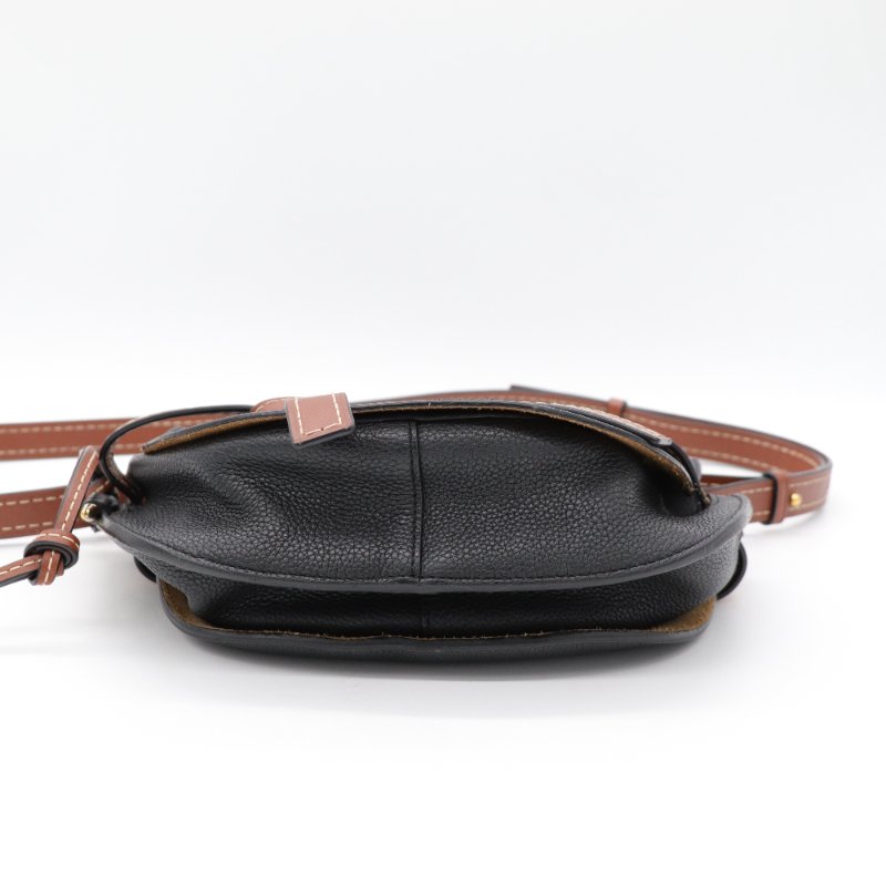 LOEWE Gate 黑色 馬鞍包-5