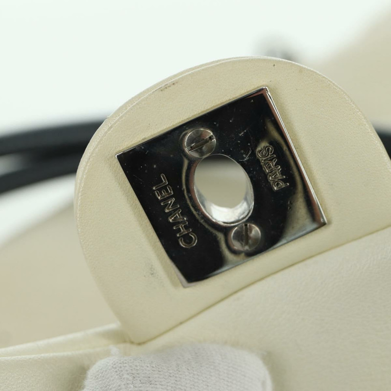 【日本直送】香奈兒 Cambon 系列絎縫手提包，白色銀色雙C標誌皮革，正品 ARZ785SAM-21