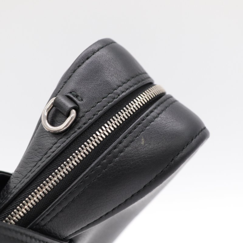 Balenciaga 巴黎世家 黑色 三角手提包-6